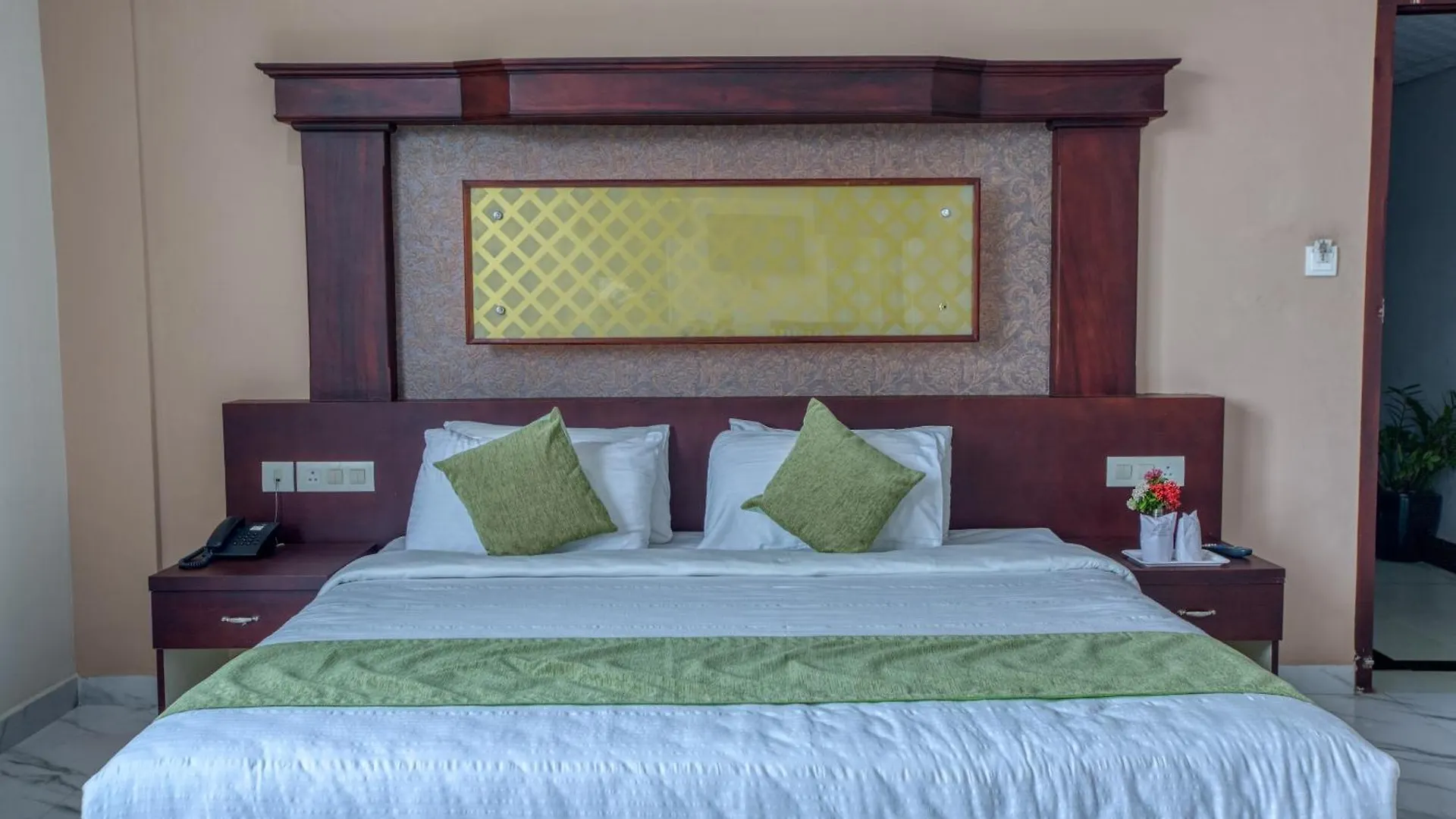 Palette - Periyar Resort Kotamangalam